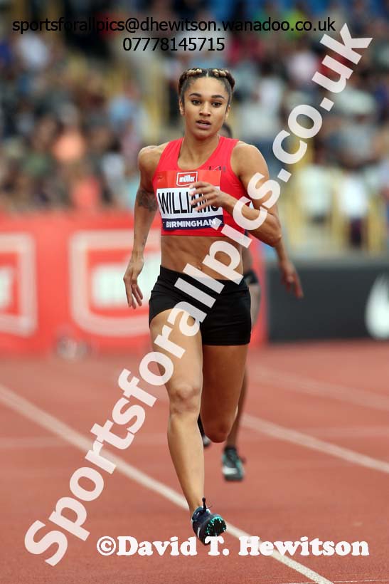 Womens 200 metres, British Championships, Birmingham. Photo: David T. Hewitson/Sports for All Pics
